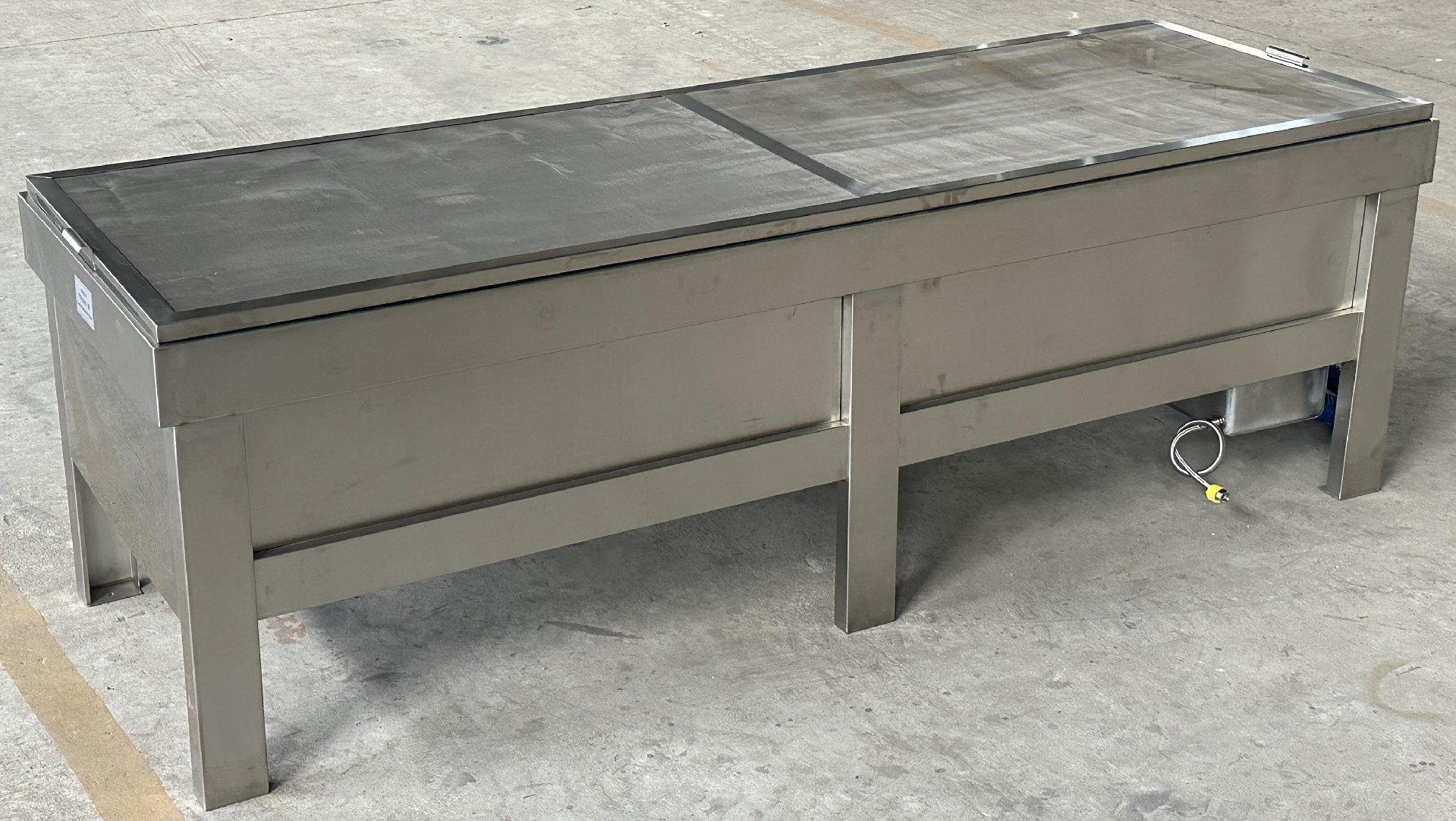 HX-SQX不锈钢尸体化冻池1.jpg