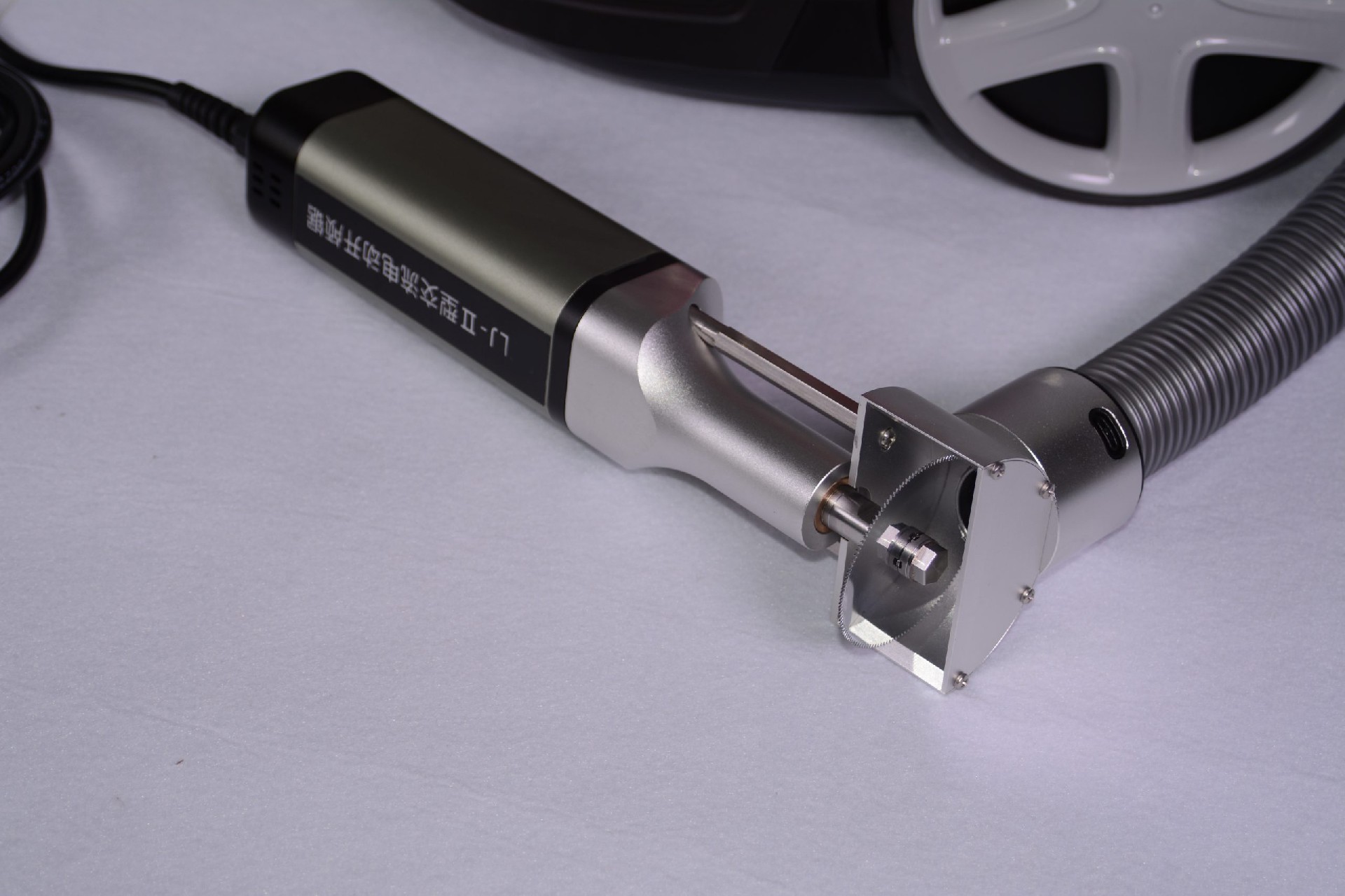 HXLJ-IIA带吸尘器电动开颅锯（360W）1.jpg